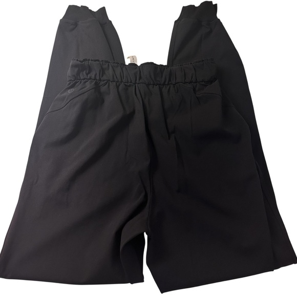 Lululemon Keep Moving Jogger - Black Size 4 - Picture 3 of 5